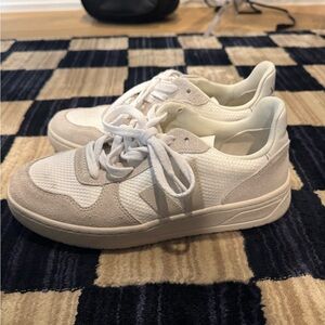 Veja Off-White and Cream Sneakers